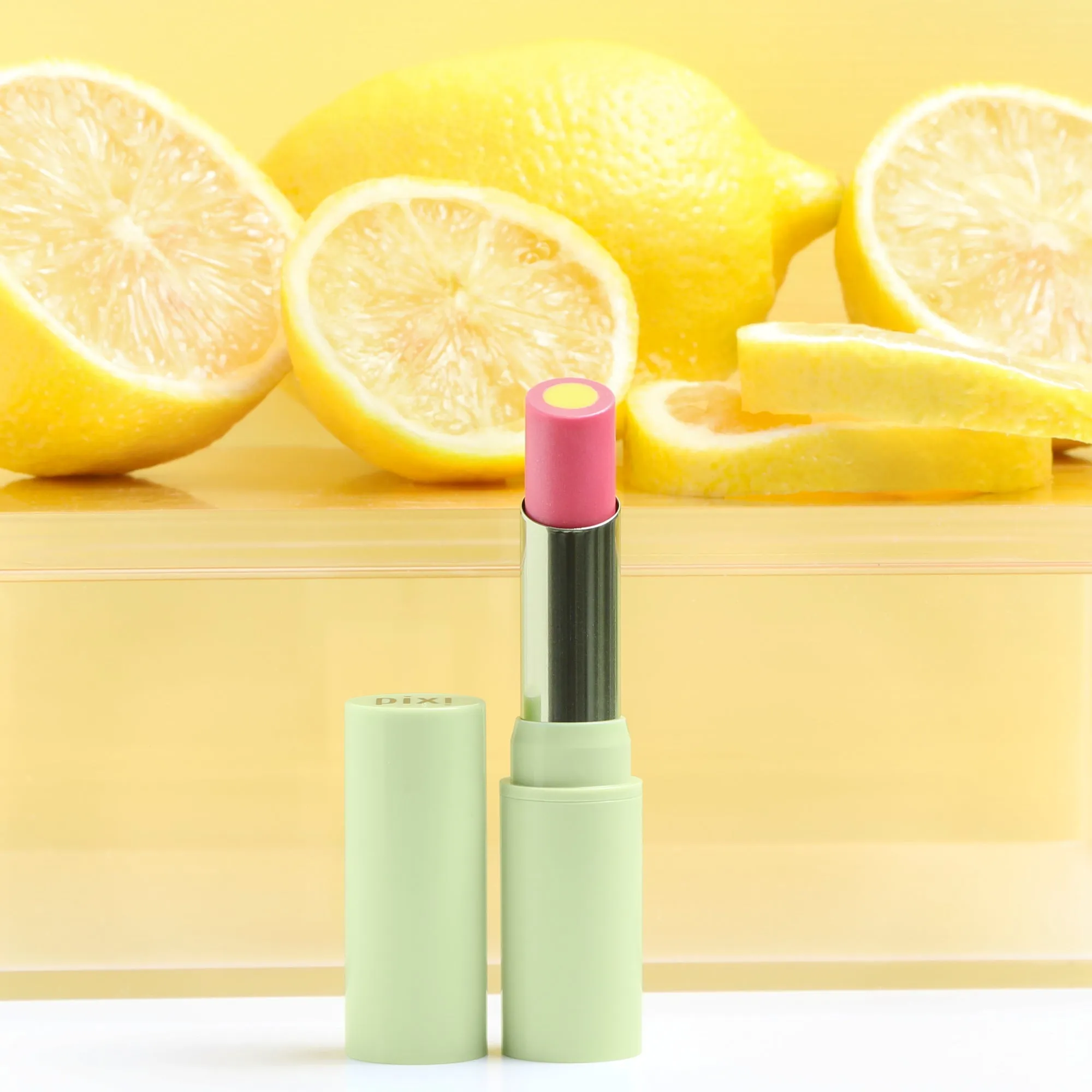  C Vit Lip Brightener Pixi Beauty