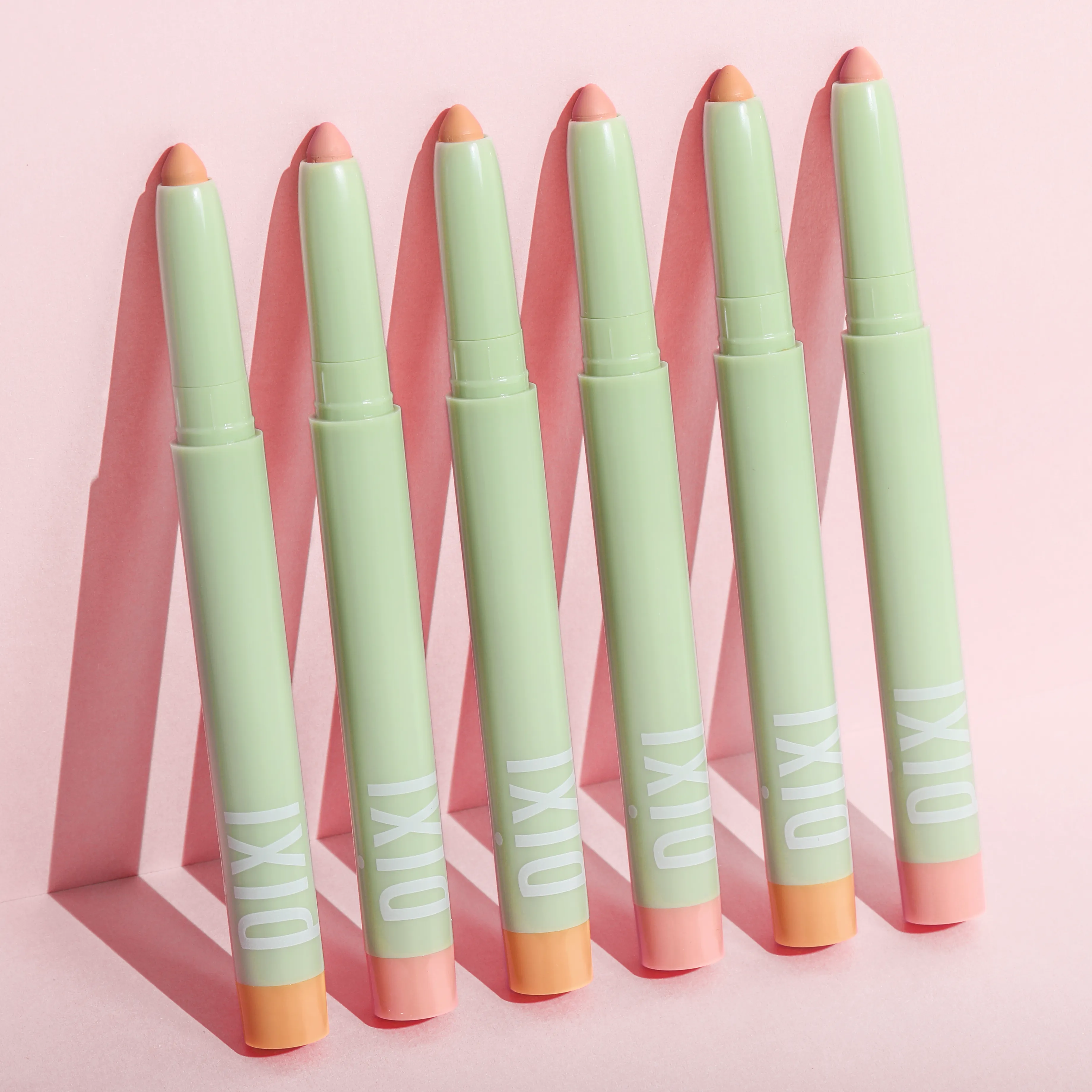 CC Crayon Pixi Beauty