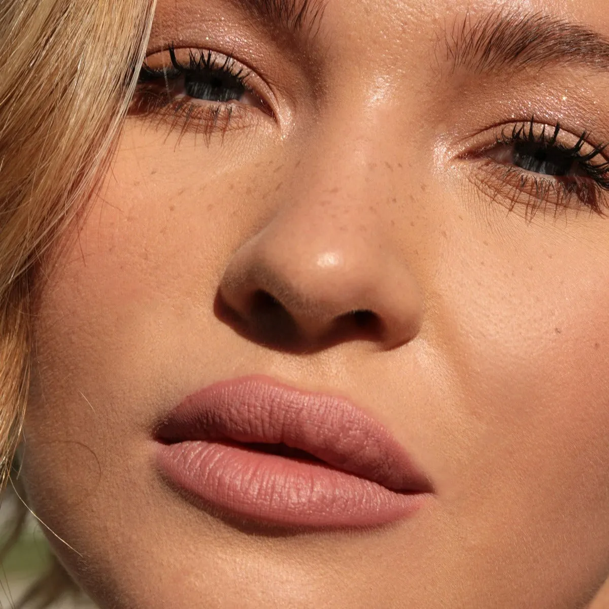 HONEY FLUFF LIP CREAM - 01 Adored JASON WU BEAUTY