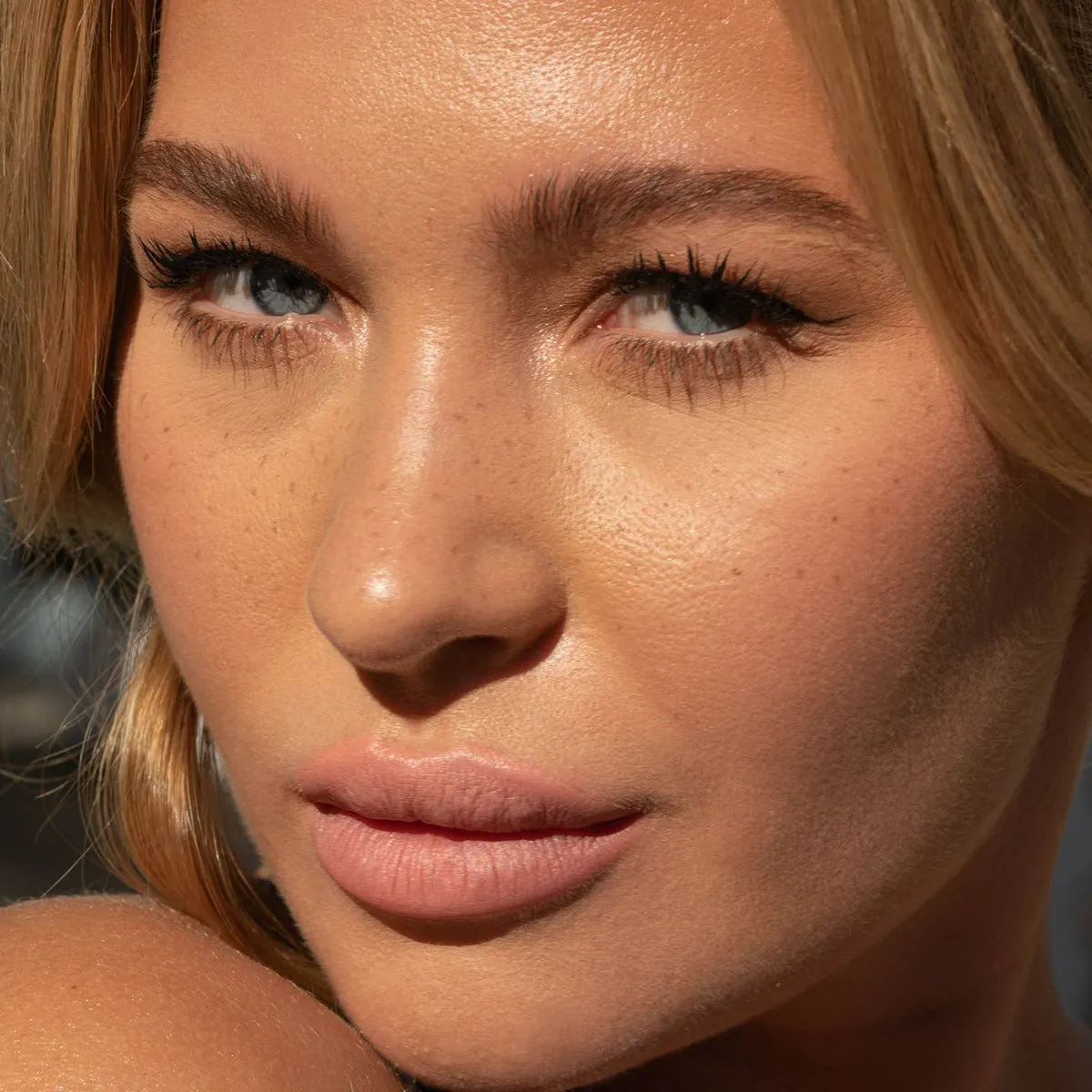 HONEY FLUFF LIP CREAM - 02 First Date JASON WU BEAUTY