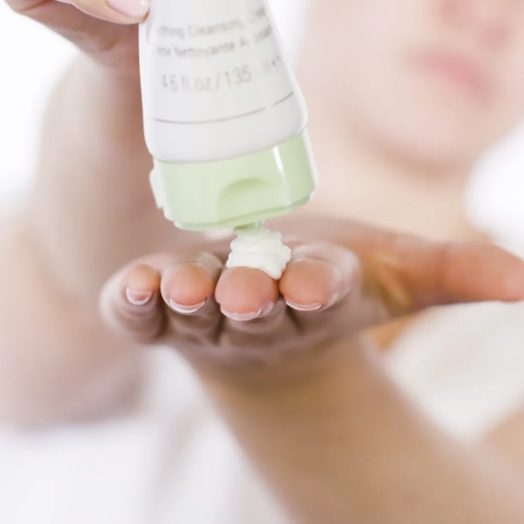 Hydrating Milky Cleanser Pixi Beauty