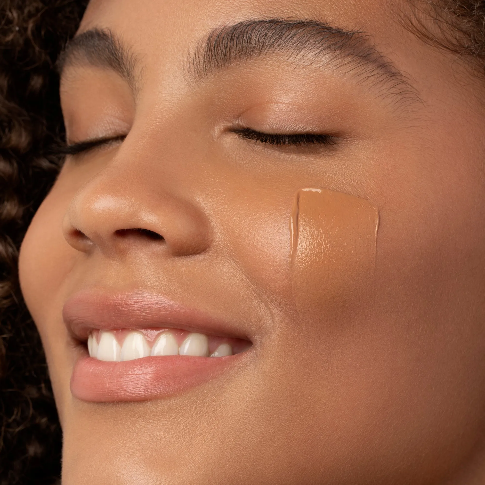 Just Skin Tinted Moisturizer Sunscreen Broad Spectrum SPF 15 Chantecaille