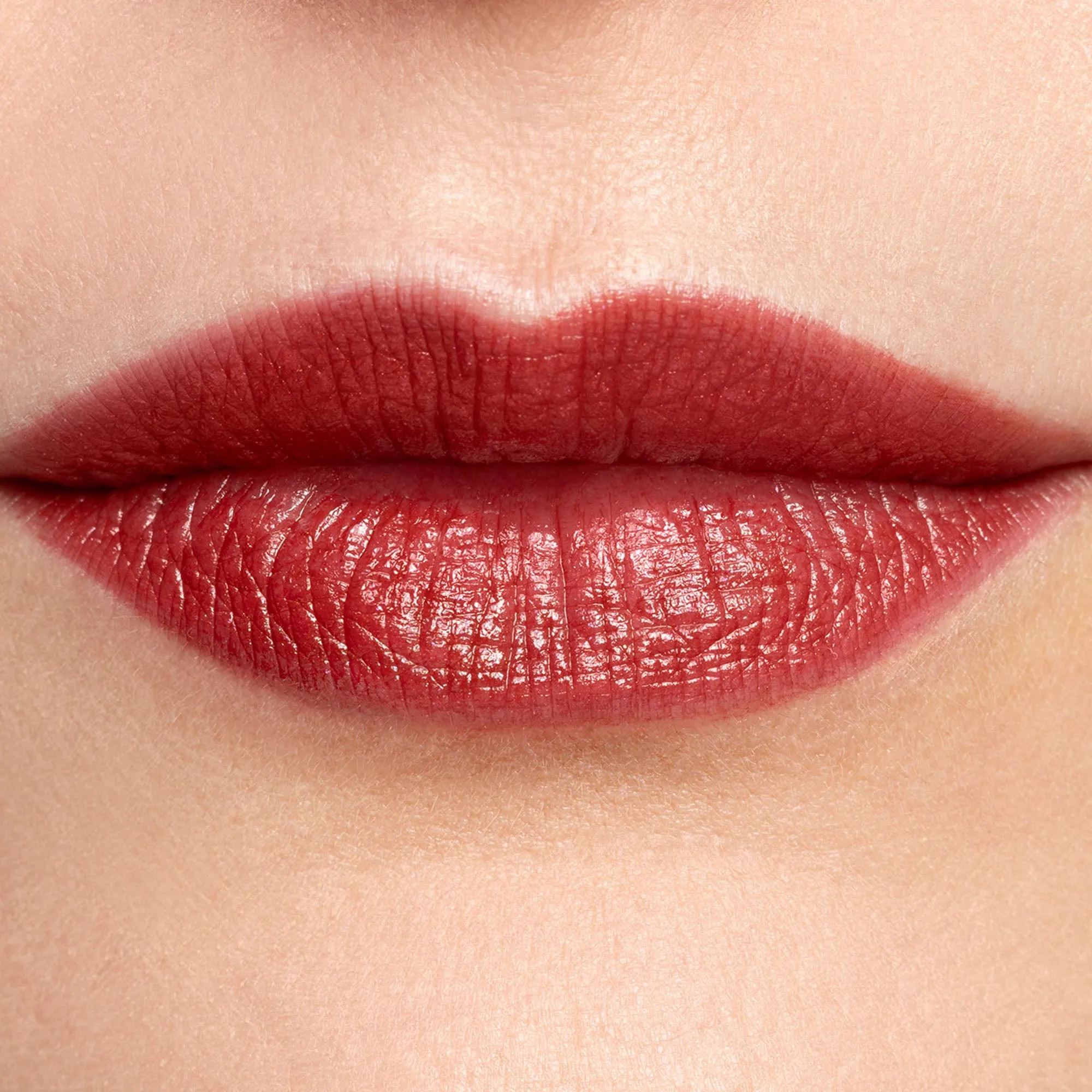 Lip Veil - Supporting Space for Giants Chantecaille