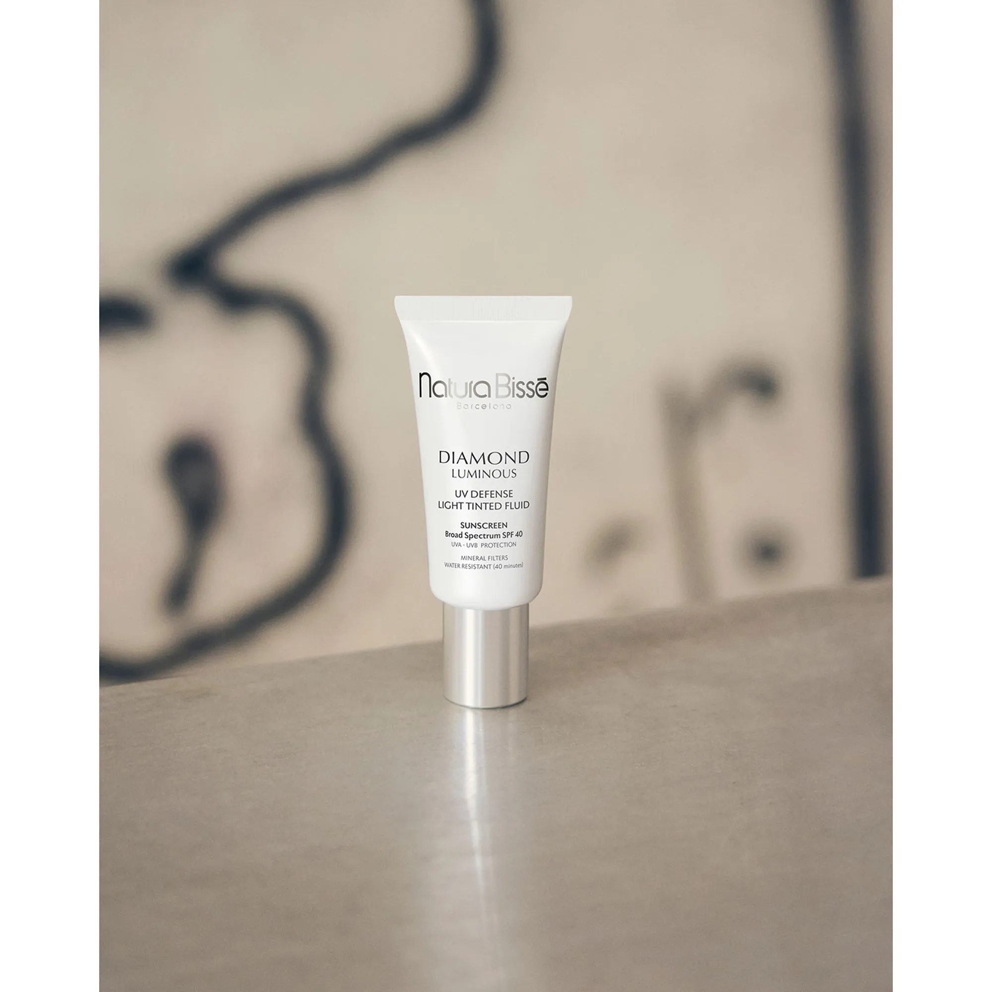 Natura Biss Diamond Luminous UV Defense Light Tinted Fluid Sunscreen SPF 40
