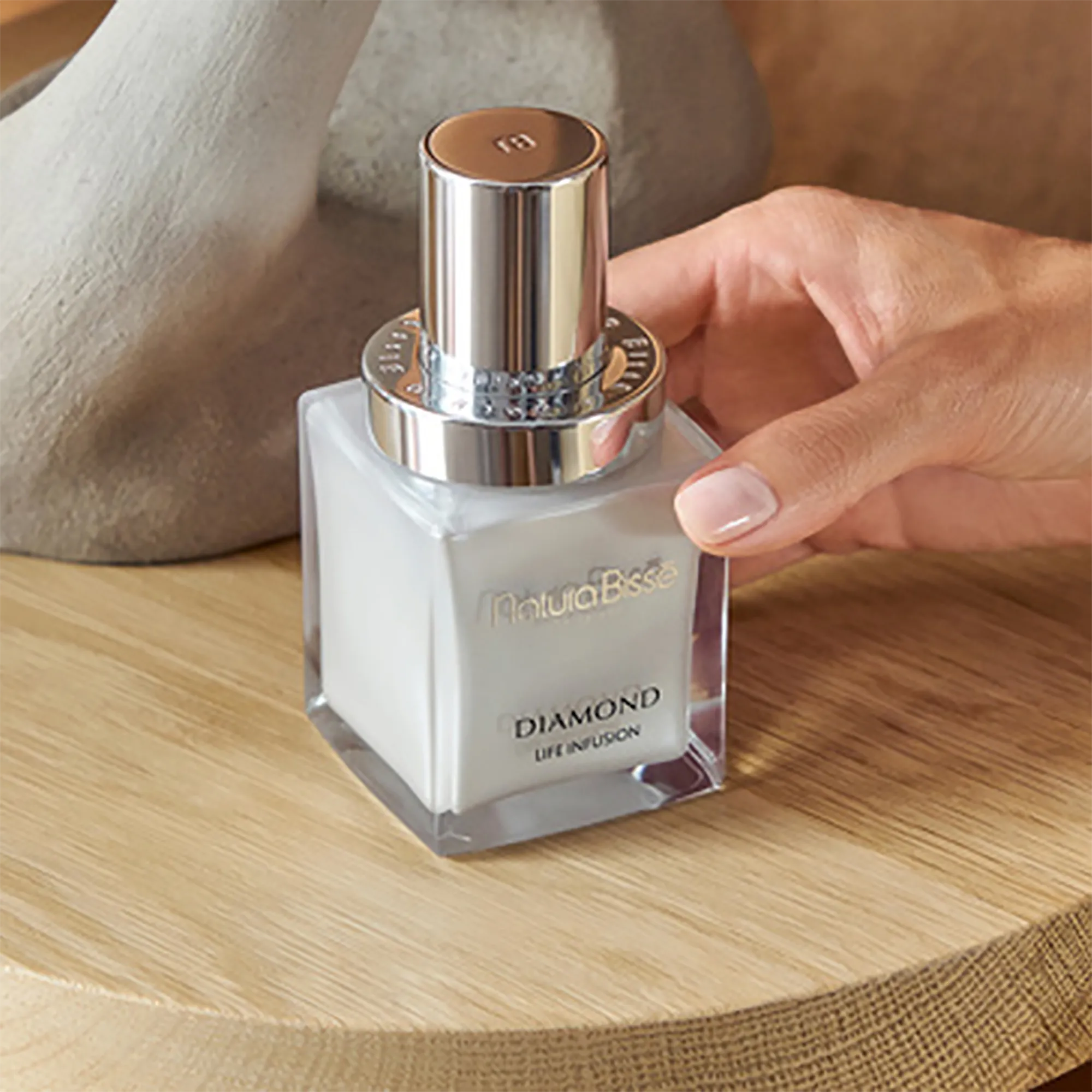 Natura Bisse Diamond Life Infusion