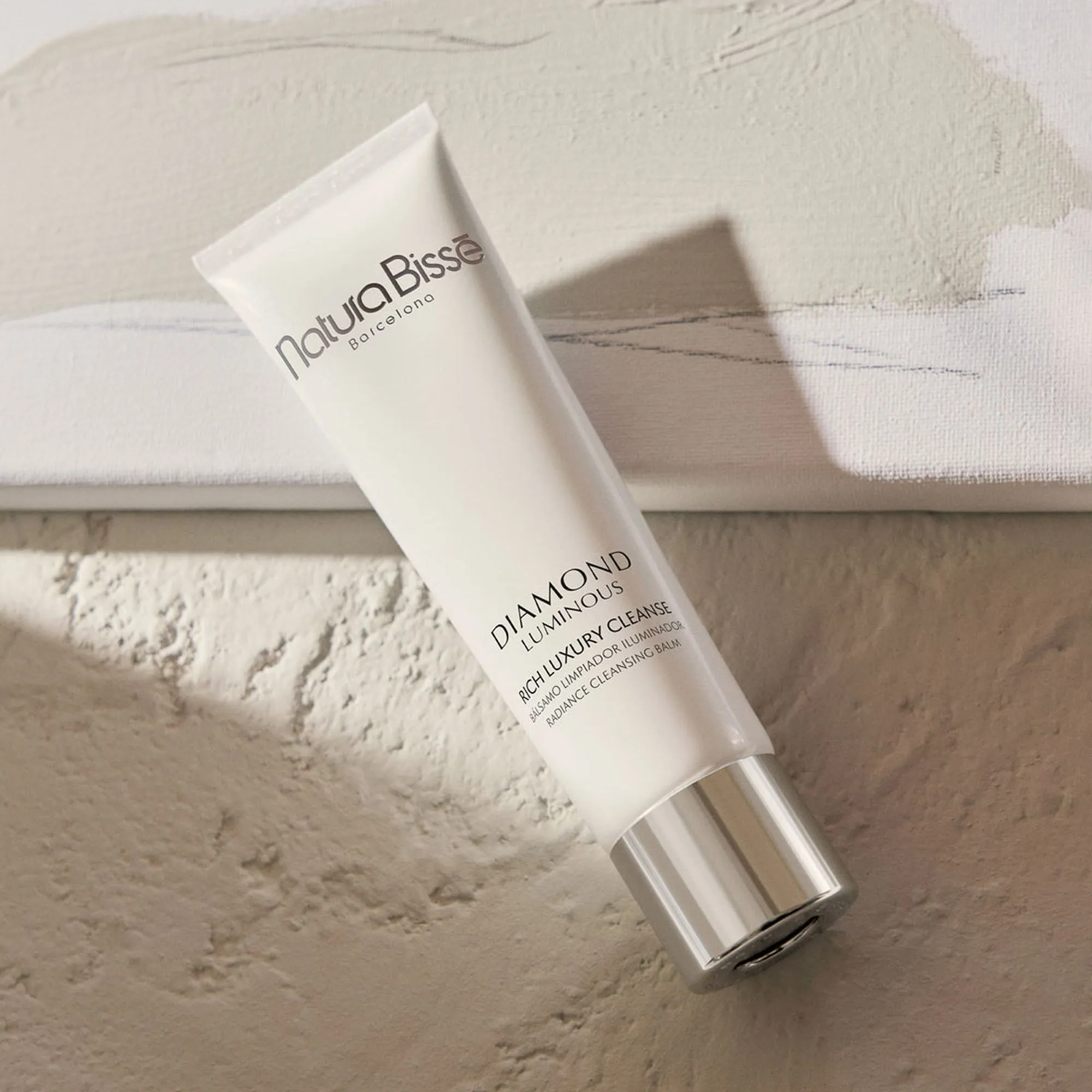 Natura Bisse Diamond Luminous Rich Luxury Cleanse