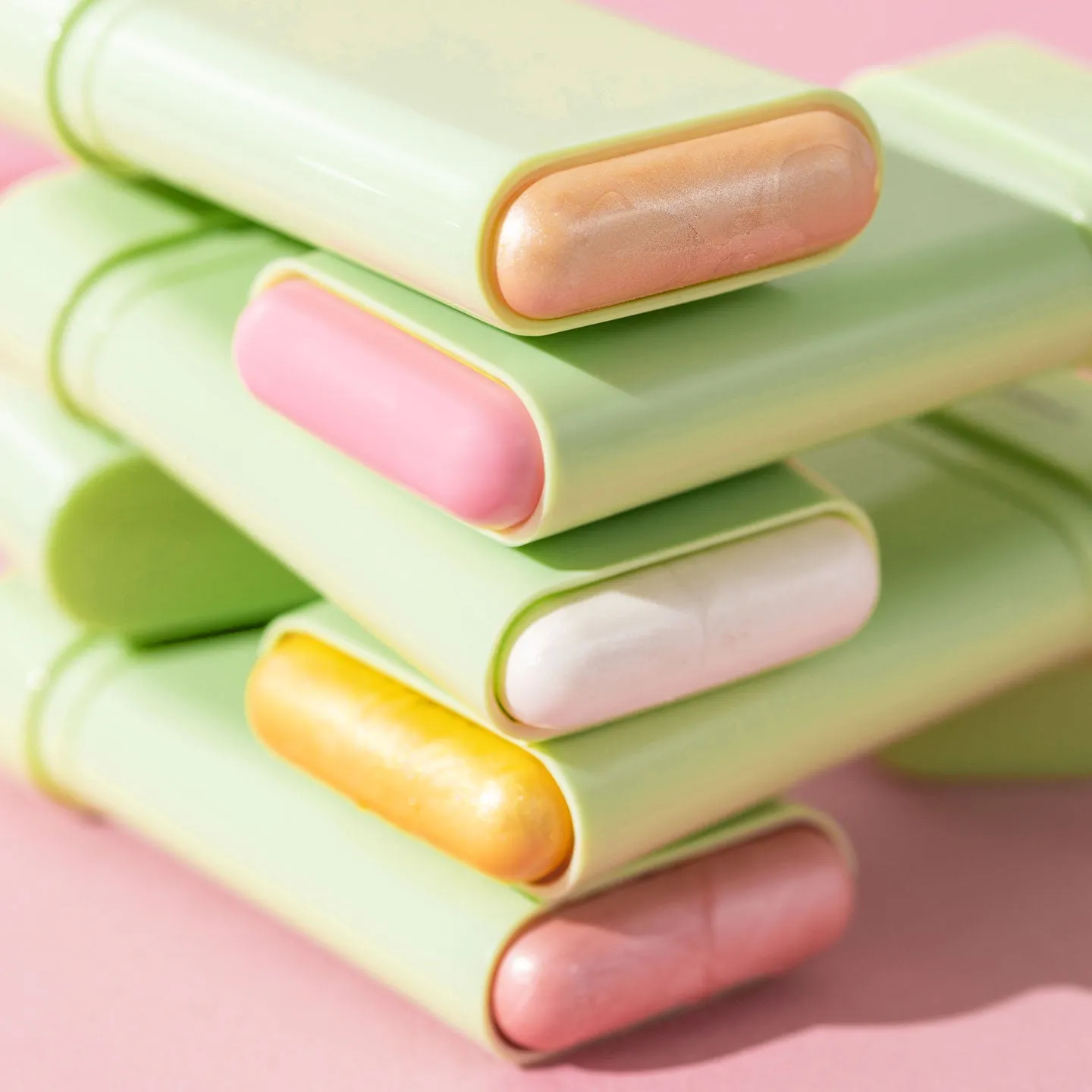 On-the-Glow SuperGlow Collection Pixi Beauty