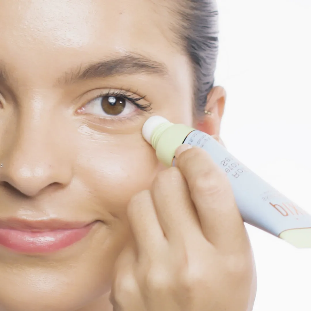 Roll-On DetoxifEYE Serum Pixi Beauty